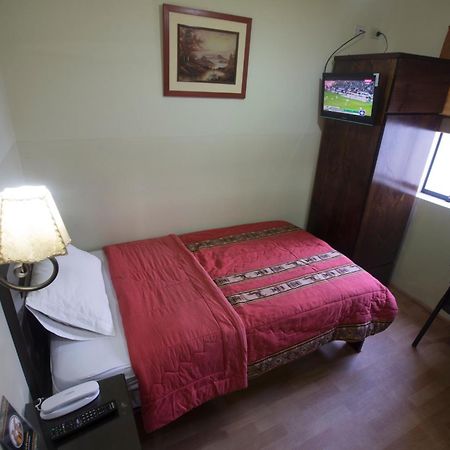 Hotel Tinkus Inn Lima Exteriör bild