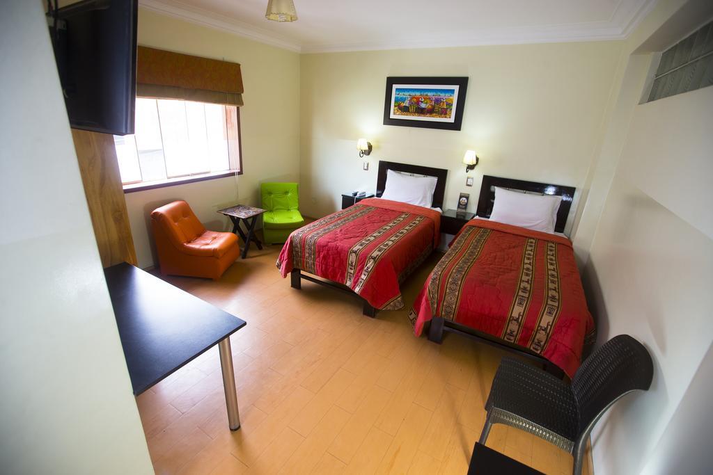 Hotel Tinkus Inn Lima Rum bild